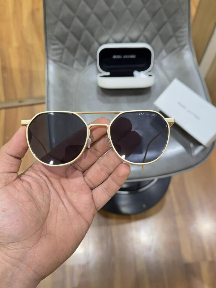 Ma_rc_jaco_bs_metal_gold_black